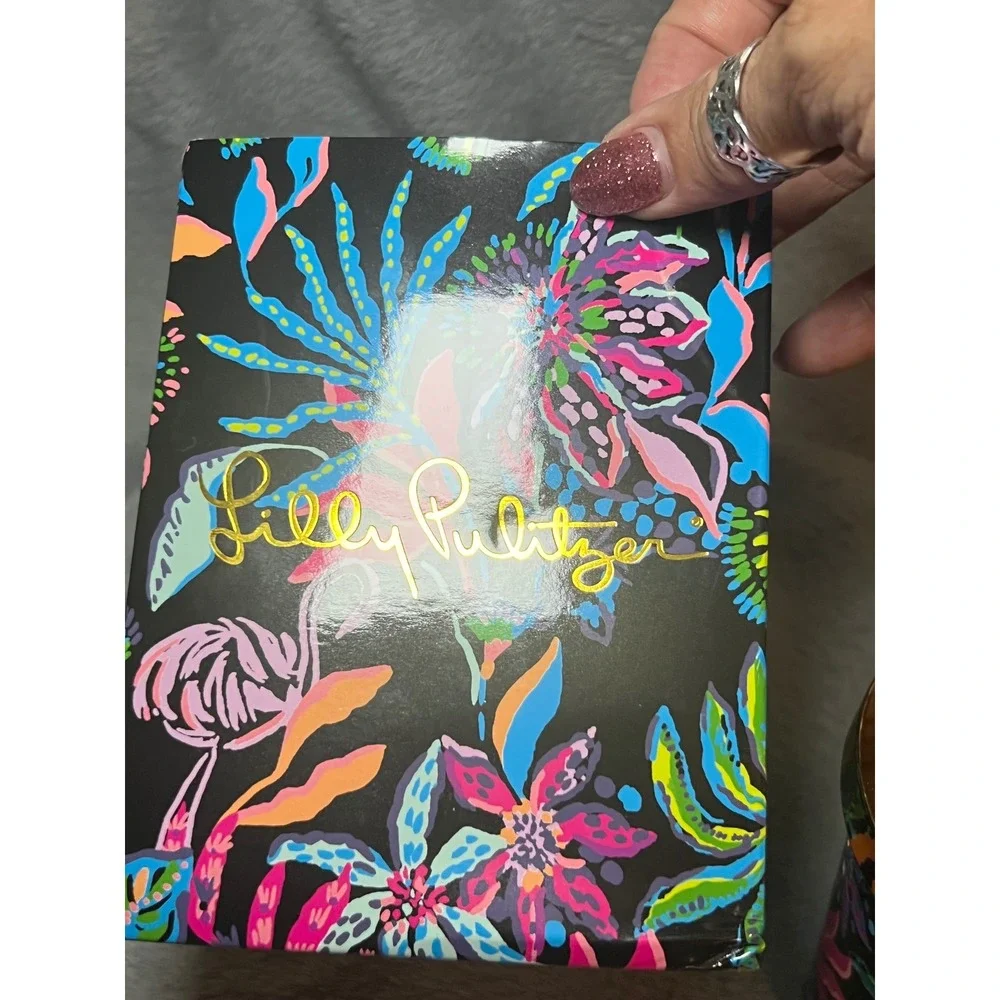 Lilly Pulitzer 8 oz Scented Candle Tropical Floral Glass Jar Lid Gift Box New